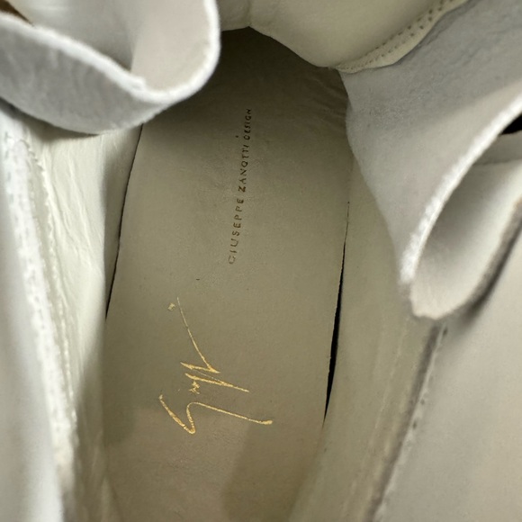 Giuseppe Zanotti Zip Detailed Double Metal High-Top Sneakers - Picture 10 of 13